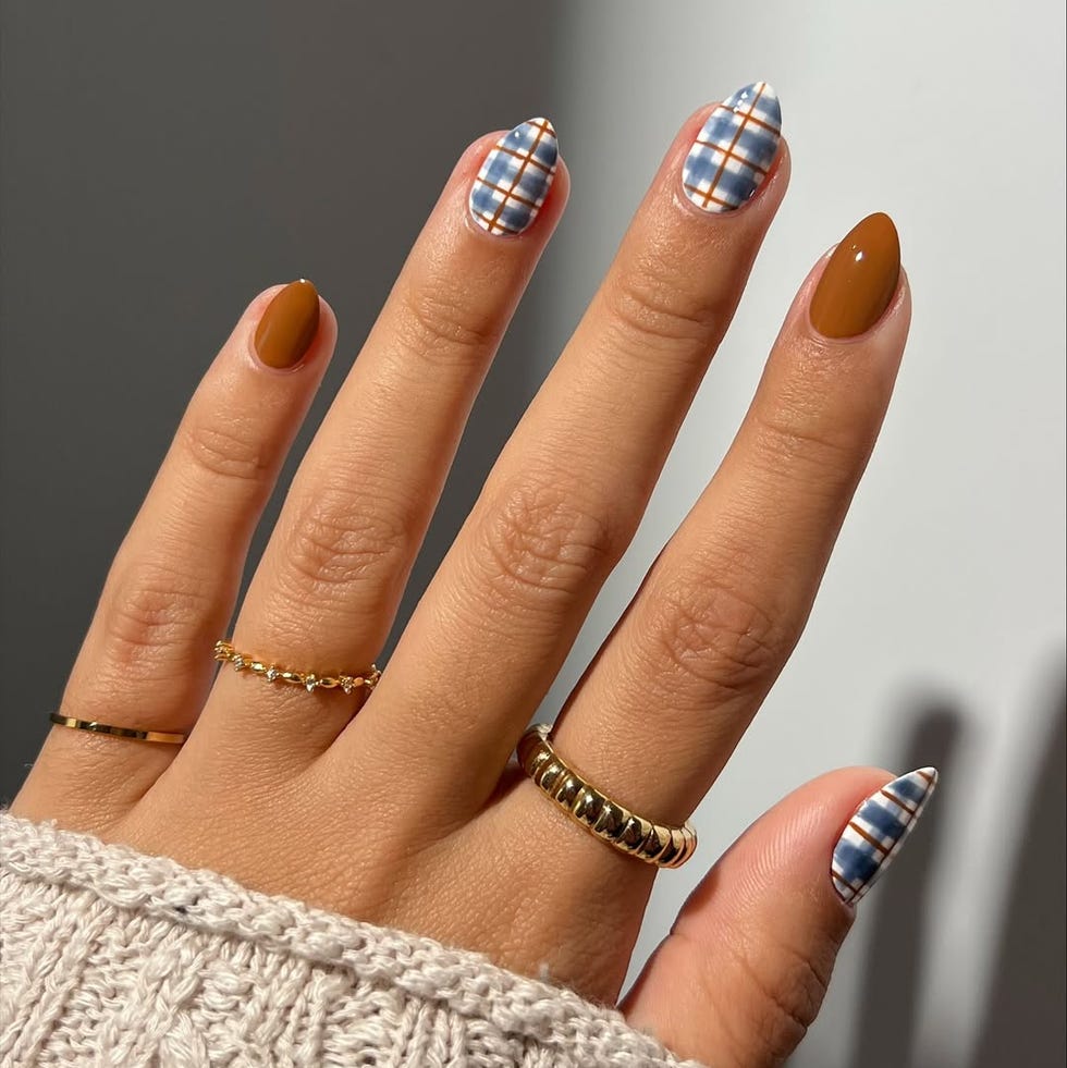Cozy Plaid Almond Nails — Winter to Spring Transition Nails