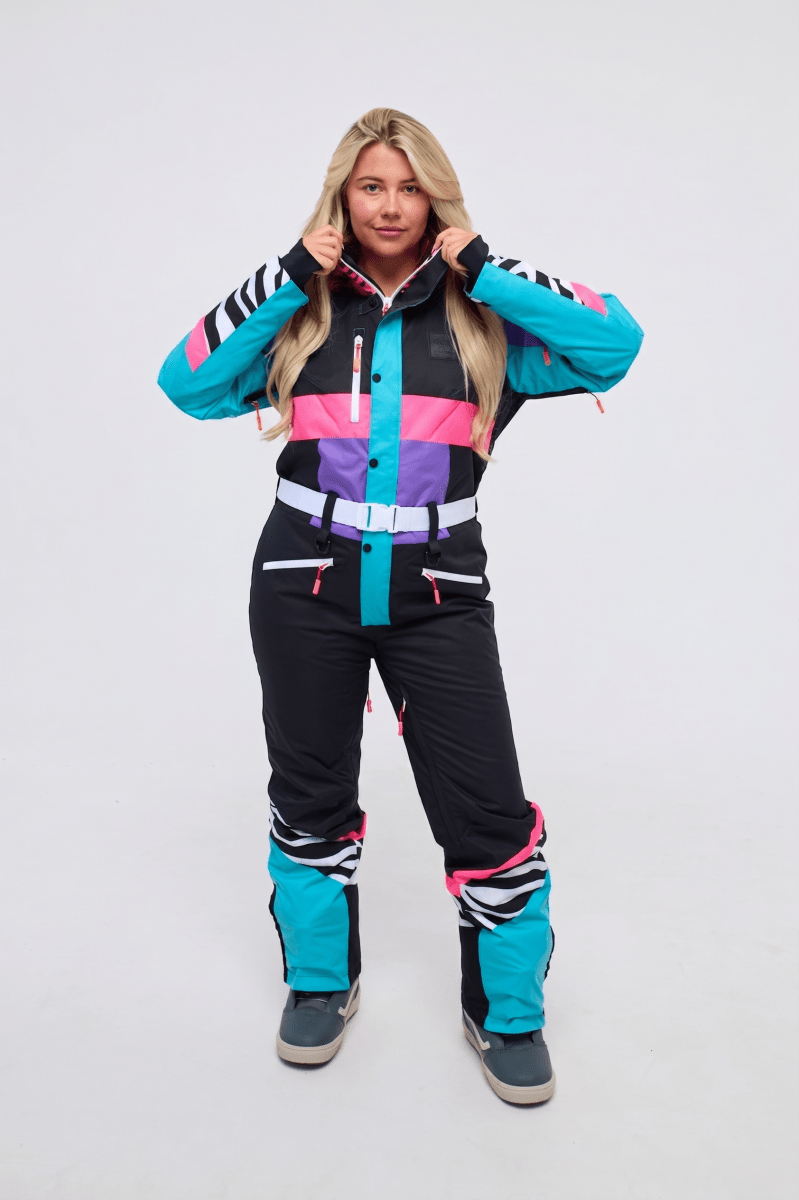 Retro Color-Blocked Ski Suit in Bold Hues Retro Color-Blocked Ski Suit in Bold Hues — Ski Outfits