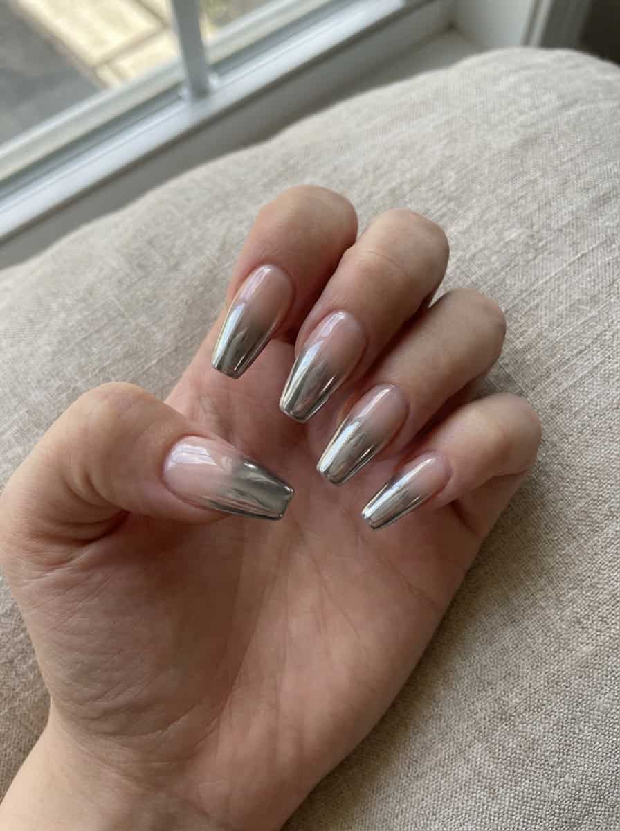 Chrome Ombre Tips on Coffin Nails Chrome Ombre Tips on Coffin Nails β Silver Chrome Nails