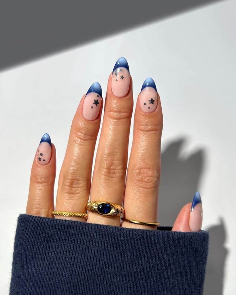 Minimalist Black French Tip Oval Nails Minimalist Black French Tip Oval Nails β Winter French Tip Nails