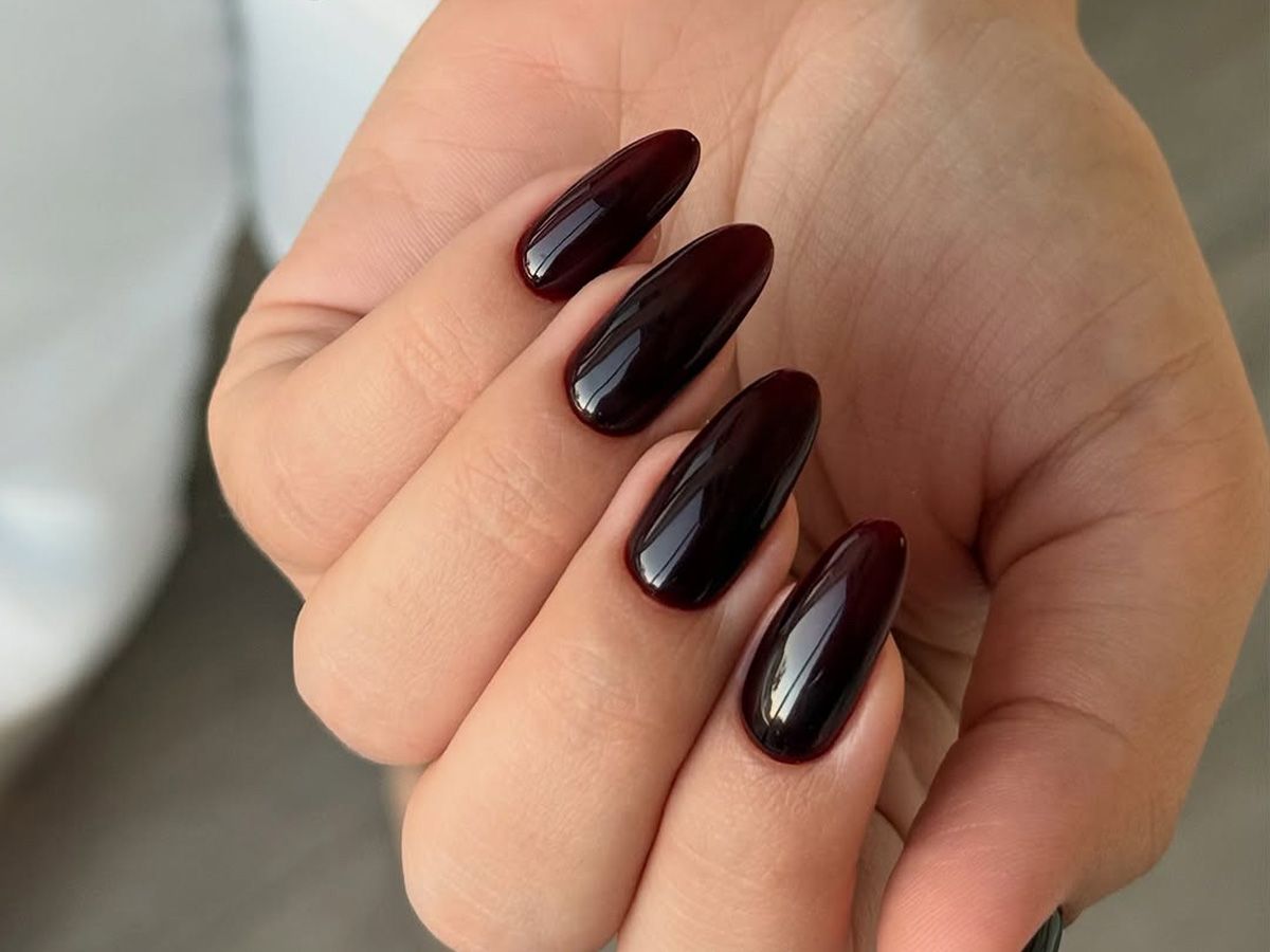 Sheer Burgundy Jelly Glossy Oval Nails Sheer Burgundy Jelly Glossy Oval Nails β Winter Nail Colors
