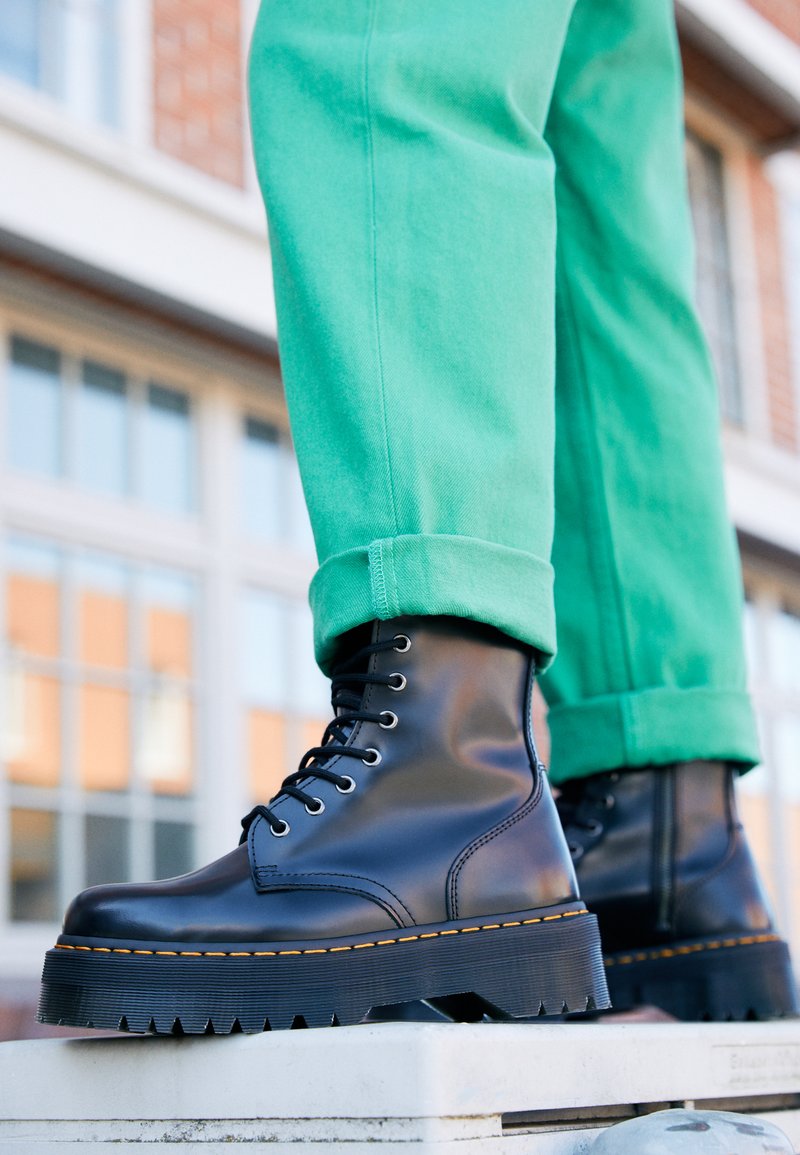 Chunky Sole Contrast with Cuffed Jeans — Combat Boots Outfits