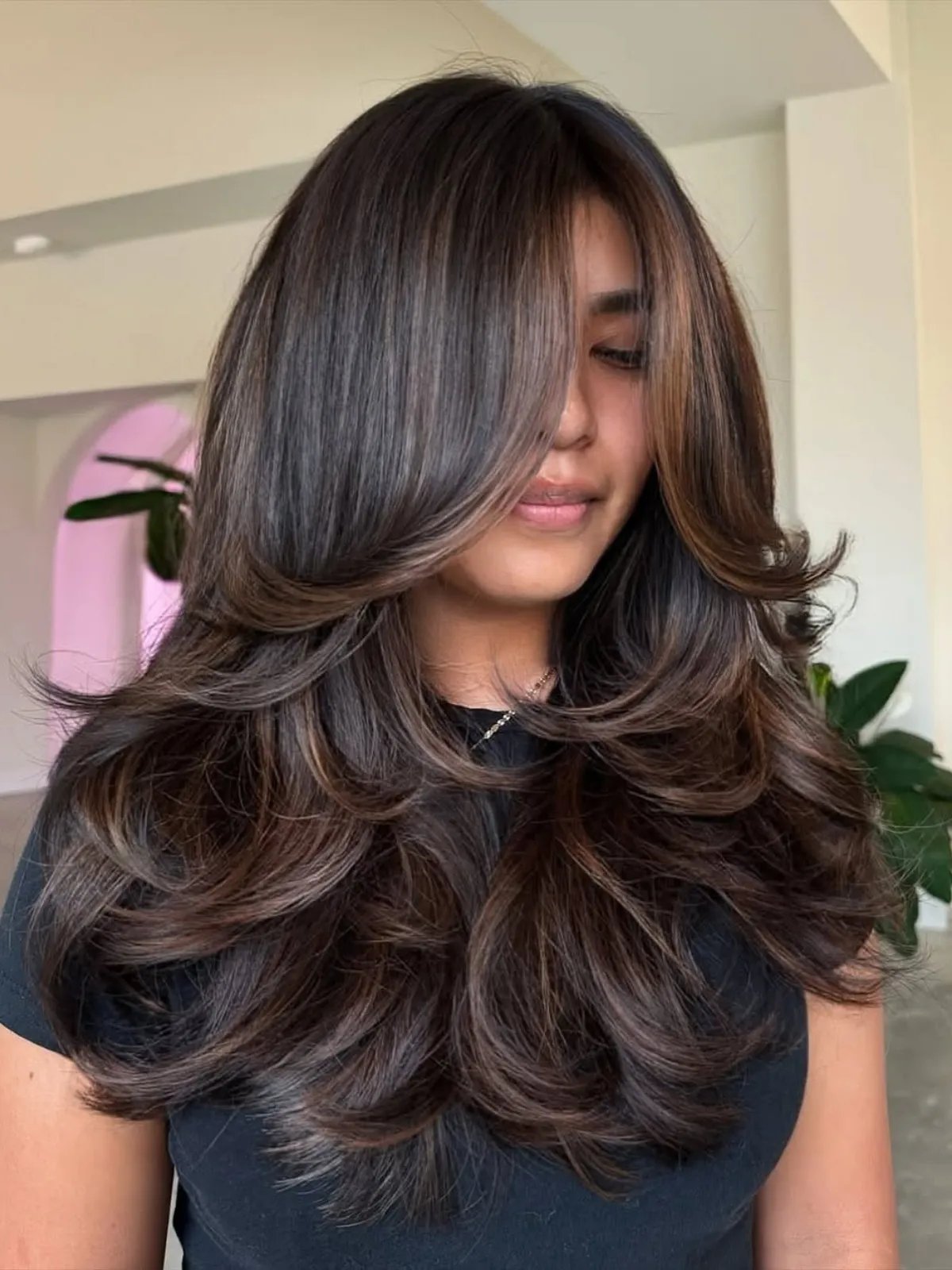Dark Brown With Cool-Toned Highlights and Curtain Bangs Dark Brown With Cool-Toned Highlights and Curtain Bangs β Dark Winter Hair Colors