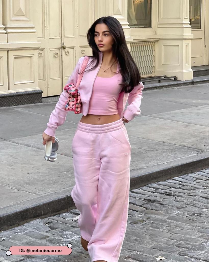 Playful Pink Fleece Set for a Coordinated Look Playful Pink Fleece Set for a Coordinated Look β Sweatpants Outfits
