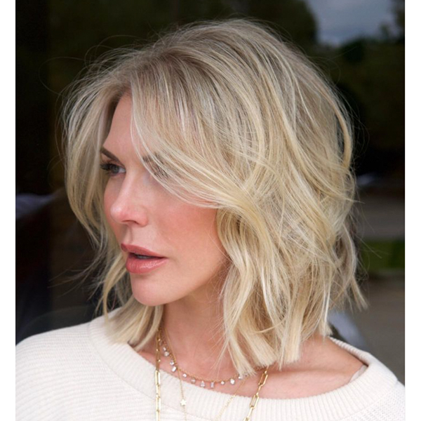 Textured Ash Blonde Lob With Bangs — Winter Lob Haircuts