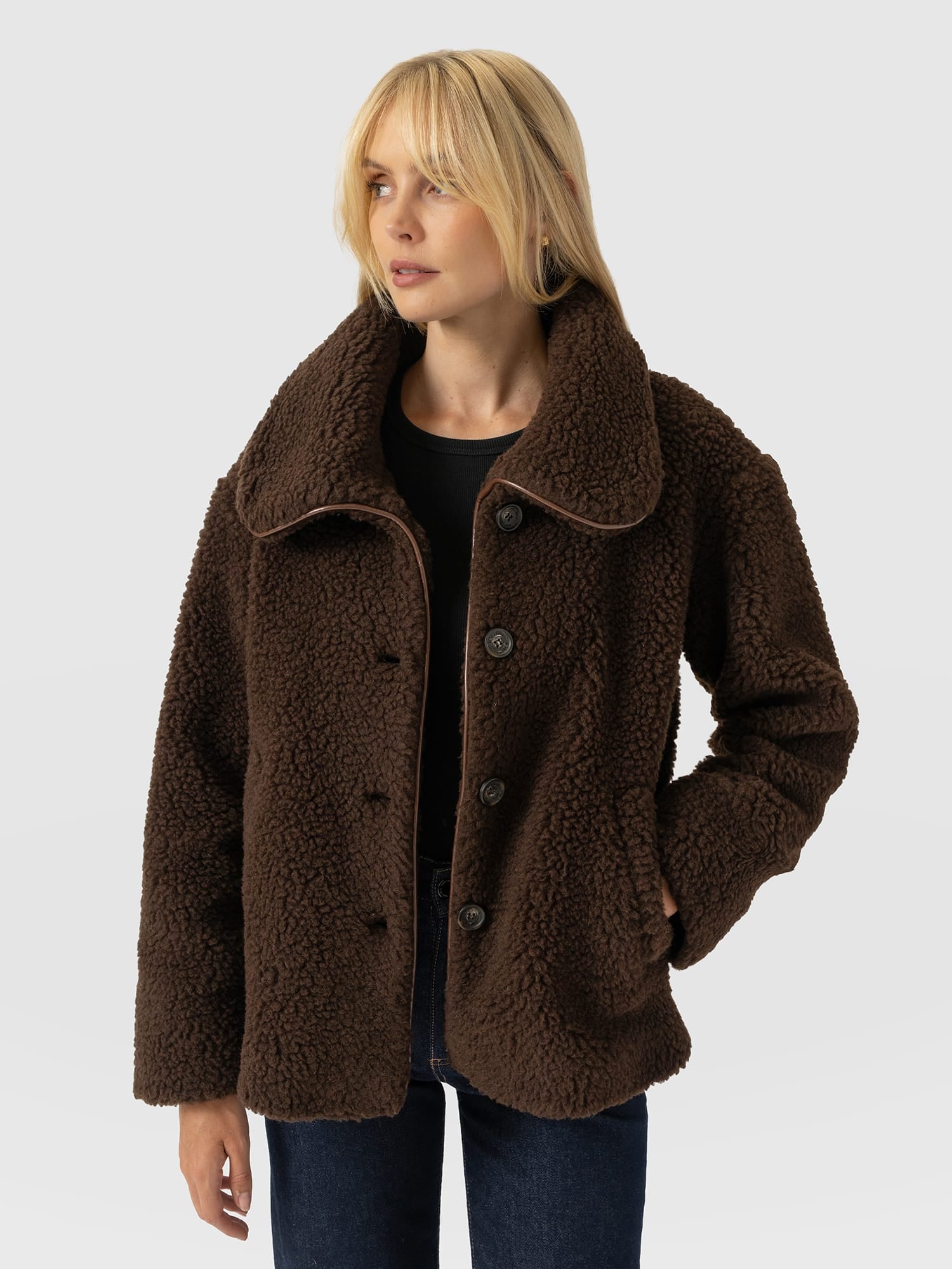 Cropped Brown Teddy Jacket With Faux Leather Trim Cropped Brown Teddy Jacket With Faux Leather Trim β Teddy Coat Outfits