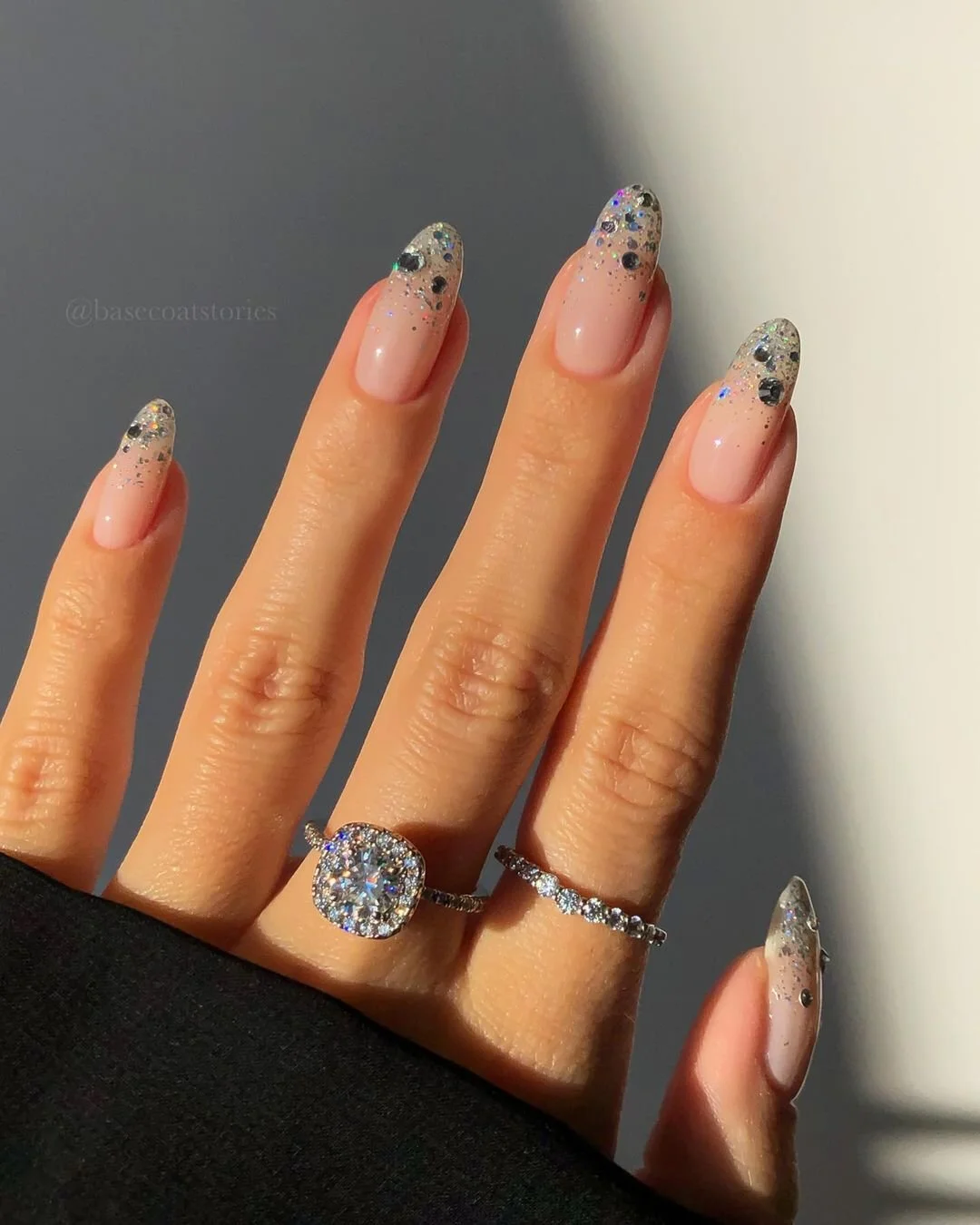 Pearlescent White with Snowflake Art Pearlescent White with Snowflake Art β Long Winter Almond Nails