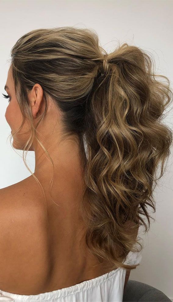 High Ponytail With Curls High Ponytail With Curls β Winter Formal Hairstyles