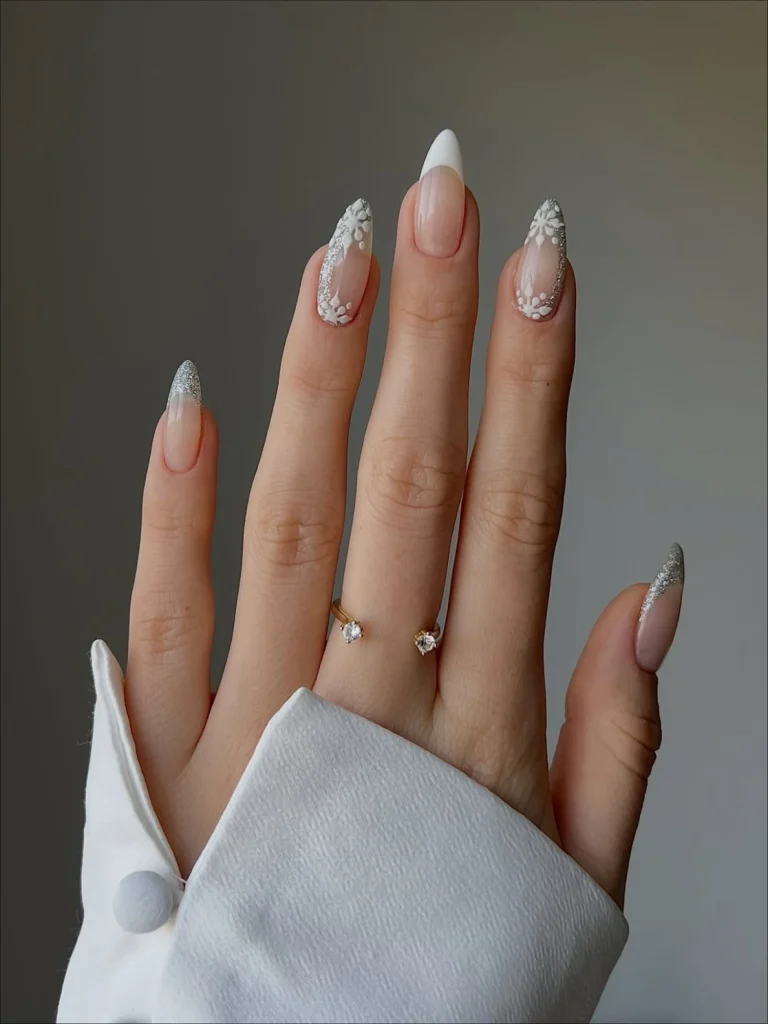Delicate Frost Pattern French Tips Delicate Frost Pattern French Tips β Winter French Tip Nails