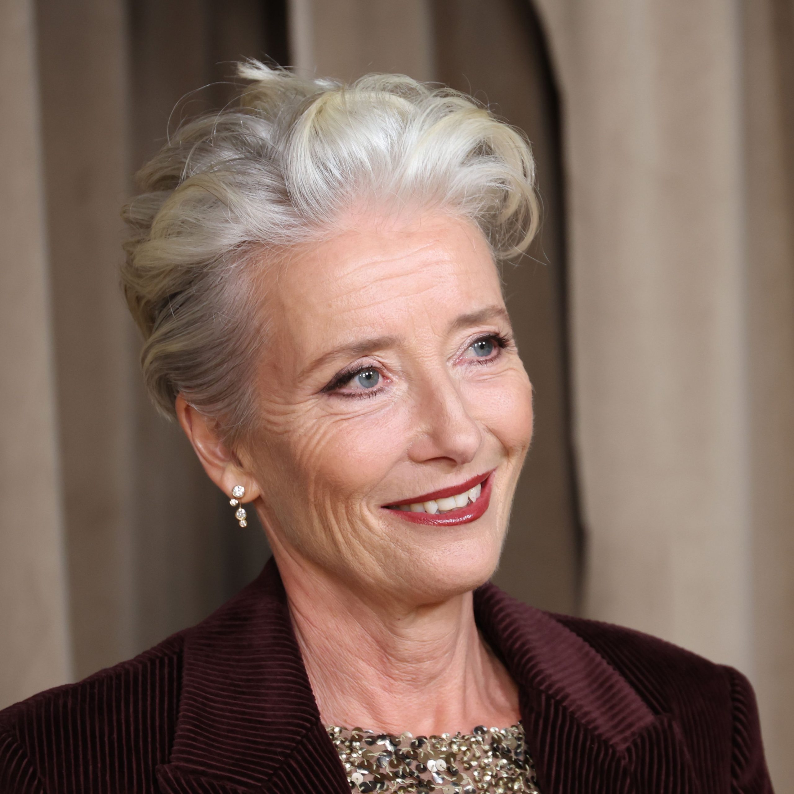 Sophisticated Ash Blonde With Silver Tones Sophisticated Ash Blonde With Silver Tones β Winter Hair Colors for Women Over 40