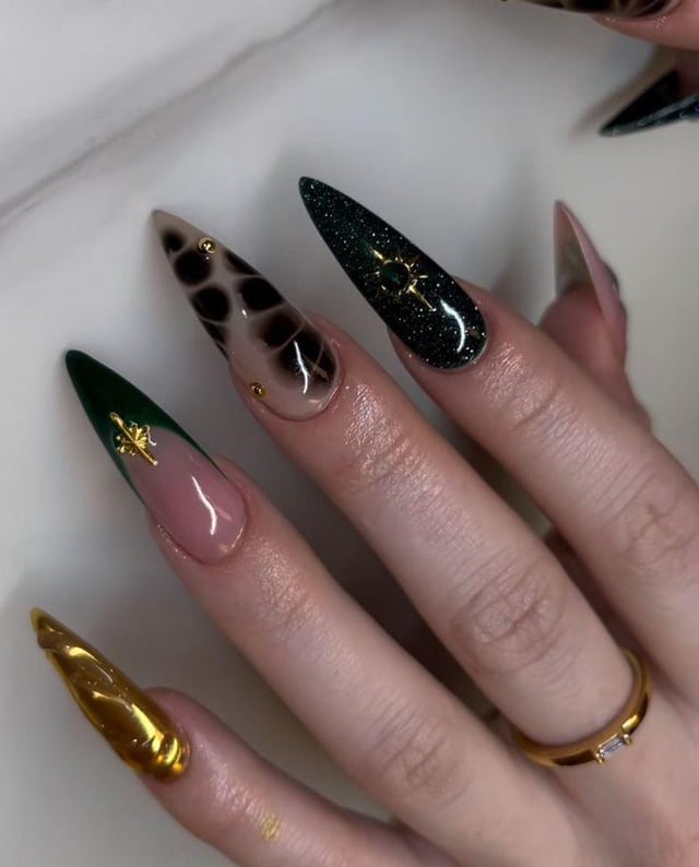 Glossy With Glitter On Dark Green Nails Visual Idea Glossy With Glitter On Dark Green Nails Visual Idea β Winter Nail Colors for Women Over 70