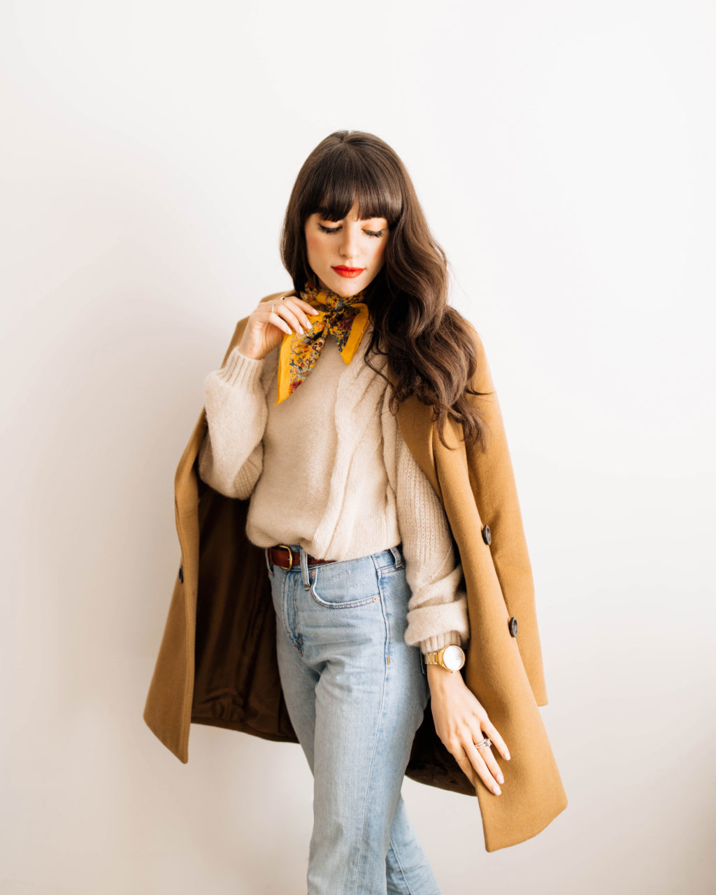 Patterned Neck Scarf as a Focal Point — Scarf Outfits