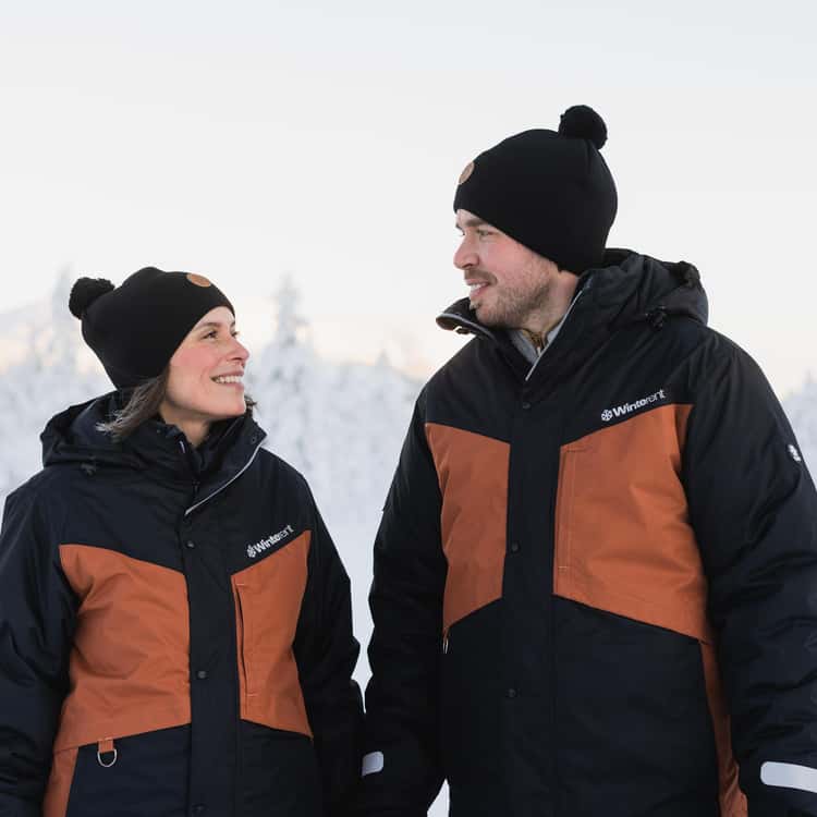 Color-Blocked Puffer Jackets with Matching Beanies Color-Blocked Puffer Jackets with Matching Beanies β Scandinavian Winter Outfits