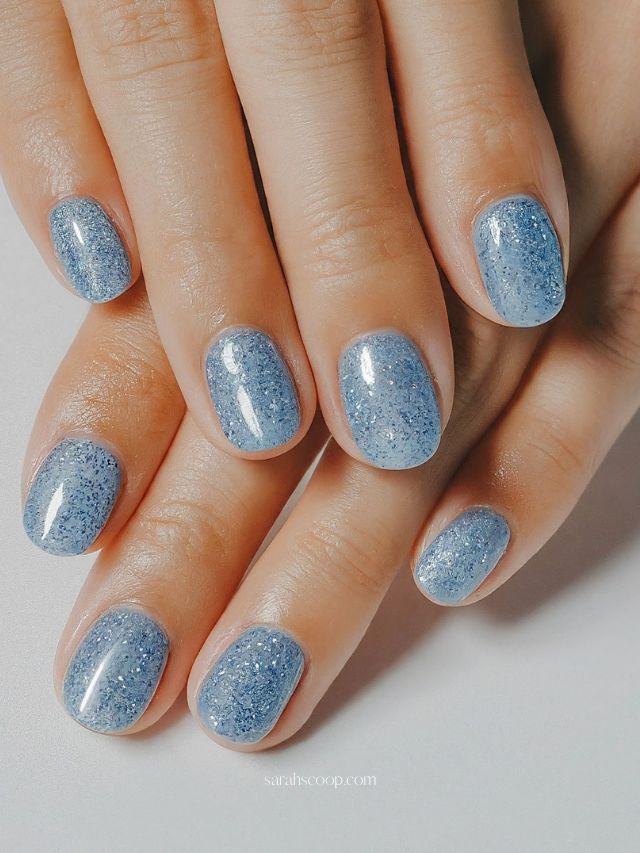 Short Oval All-Over Glitter — Simple Winter Nails