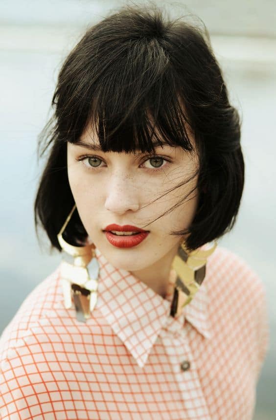 Chin Visual Idea — Winter Date Night Hairstyles