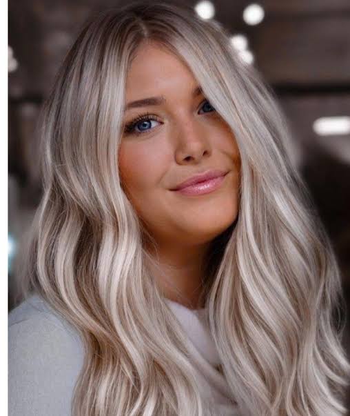 Icy Platinum Blonde Balayage Icy Platinum Blonde Balayage β Winter Balayage