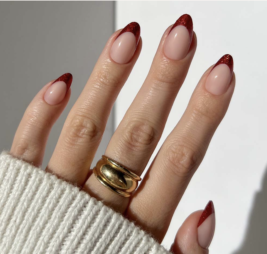 Glossy Glitter Sheer Nude with Deep Red Glitter French Tips Glossy Glitter Sheer Nude with Deep Red Glitter French Tips β Burgundy Nails