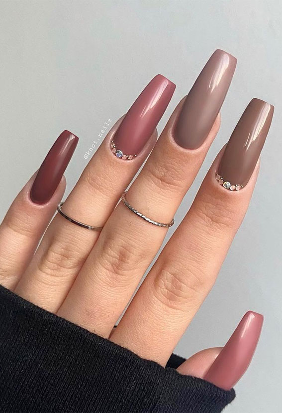 Dusty Rose Taupe Gradient Rhinestone Coffin Nails Dusty Rose Taupe Gradient Rhinestone Coffin Nails β Long Winter Coffin Nails