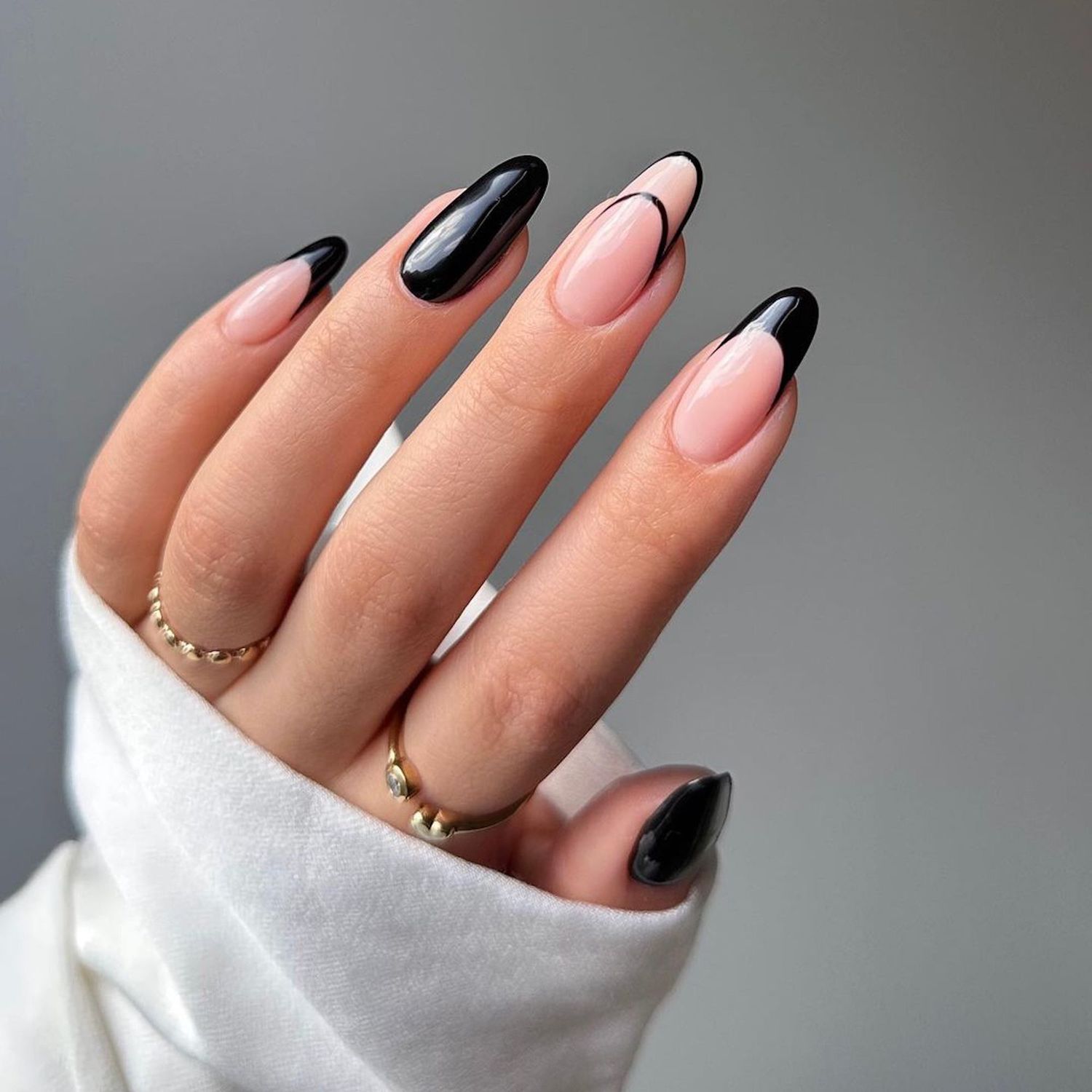 Glossy Visual Idea Glossy Visual Idea β Clean Girl Winter Nails