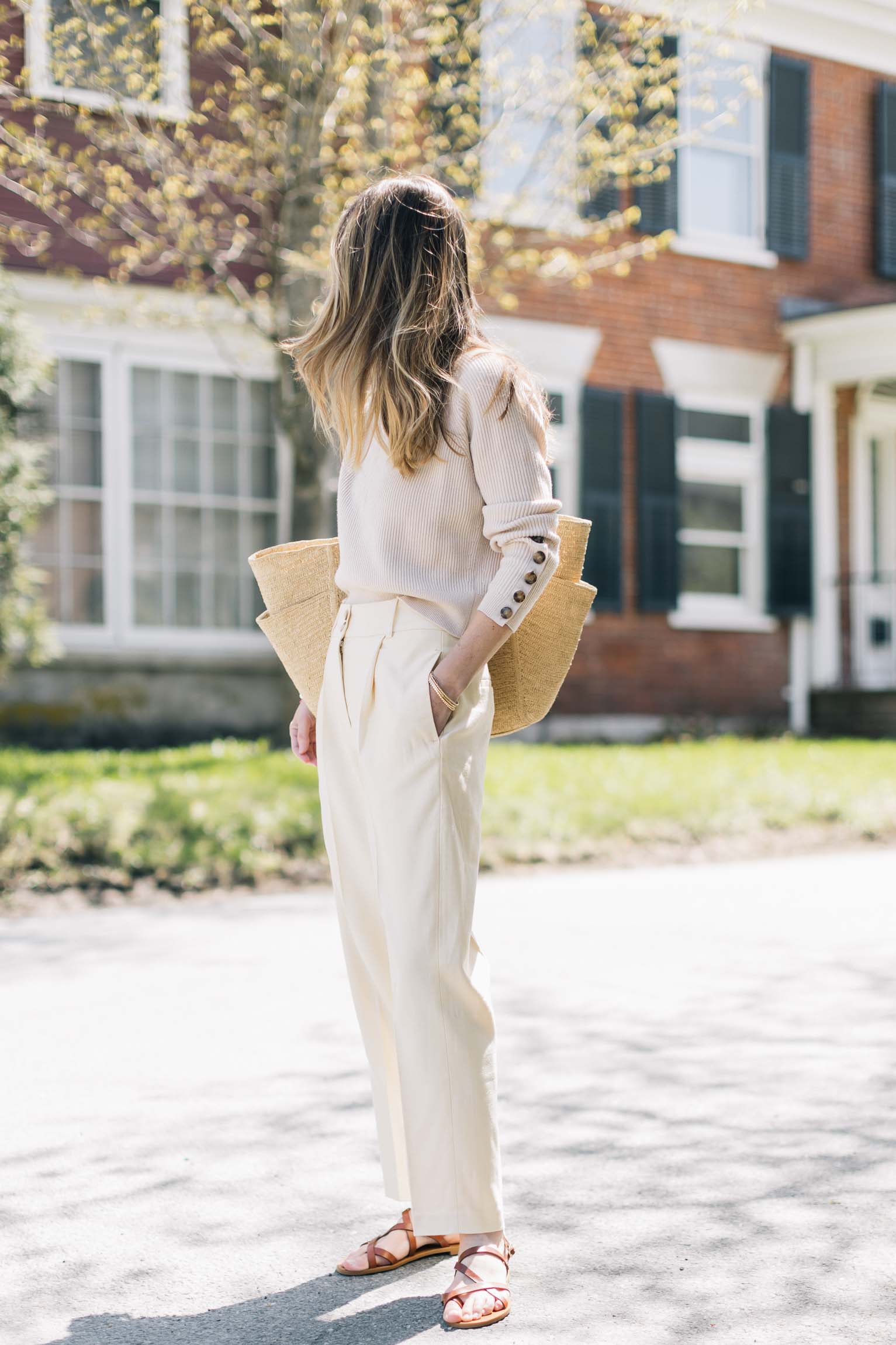 Light Beige Ribbed Sweater With Cream Wide-Leg Trousers Light Beige Ribbed Sweater With Cream Wide-Leg Trousers β Sweater Outfits