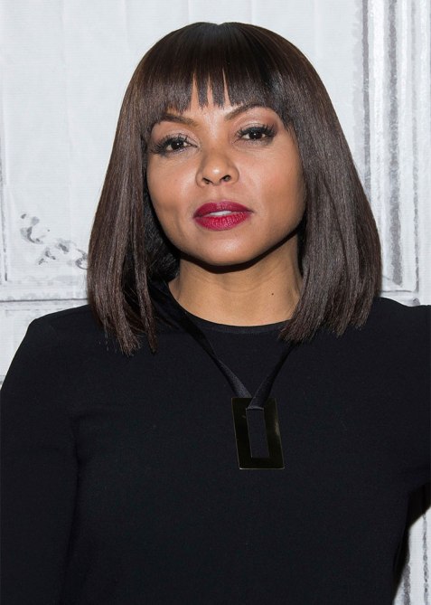 Chin Sleek Bob and Blunt Bangs Chin Sleek Bob and Blunt Bangs β Winter Haircuts for Round Faces