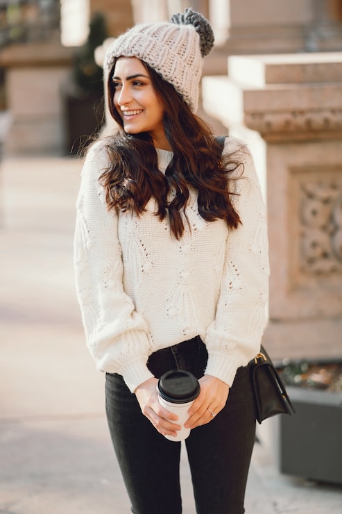 Cream Cable-Knit Sweater with a Pom-Pom Beanie — Cute Winter Outfits