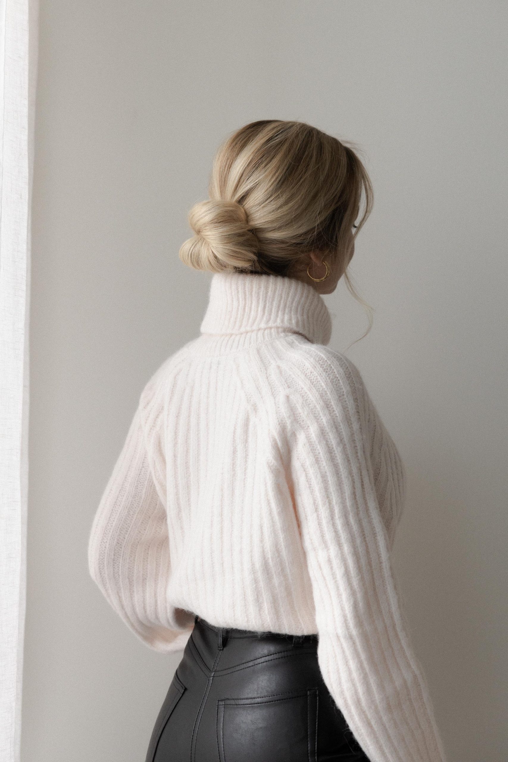 Intricate Ash Blonde Low Bun Intricate Ash Blonde Low Bun β Winter Hairstyles