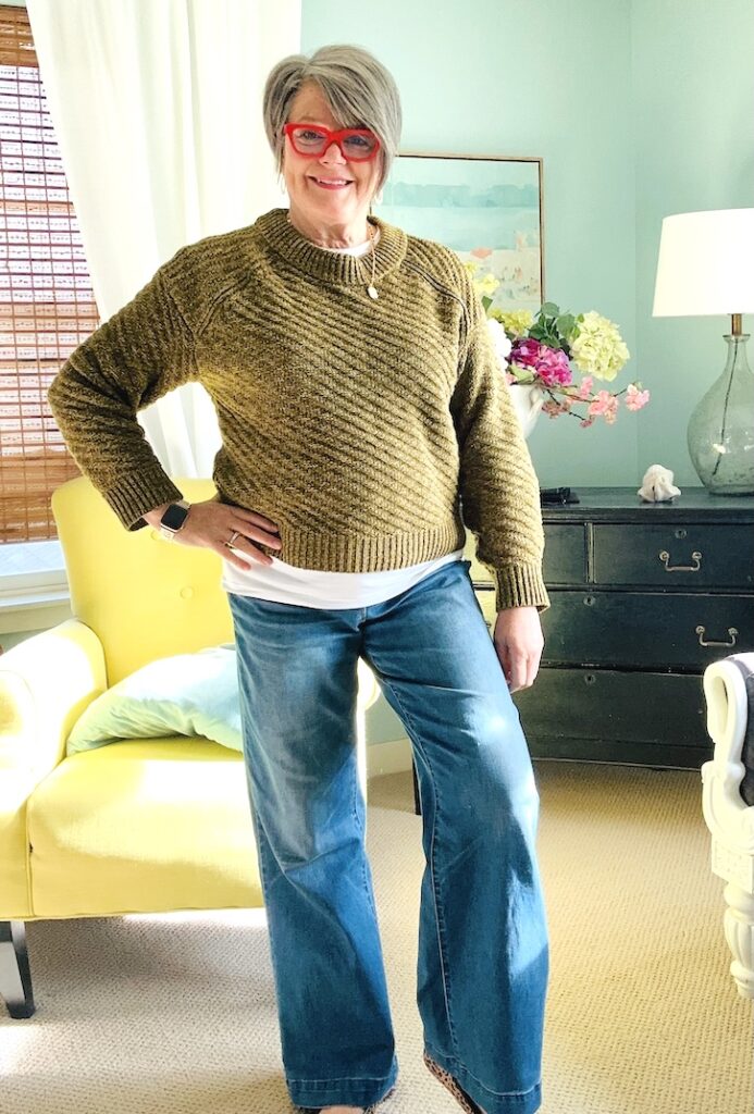 Casual Chic: Olive Sweater and Leopard Flats — Winter Outfits with Wide Leg Jeans