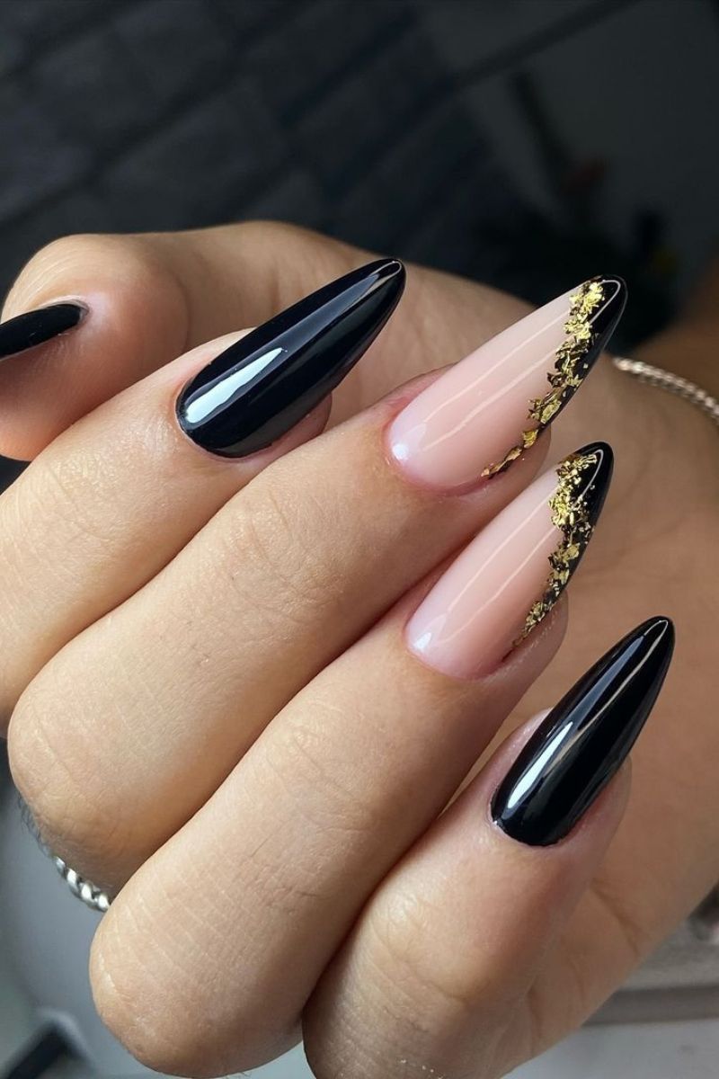 Glossy Black Gold Foil French Stiletto Nails Glossy Black Gold Foil French Stiletto Nails β Winter Stiletto Nails