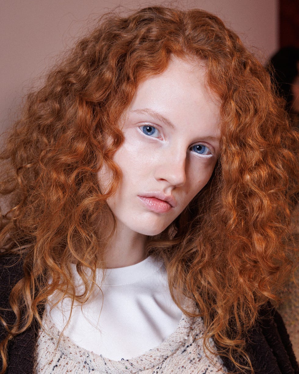 Vibrant Copper With Golden Highlights Vibrant Copper With Golden Highlights β Winter Hair Colors for Redheads