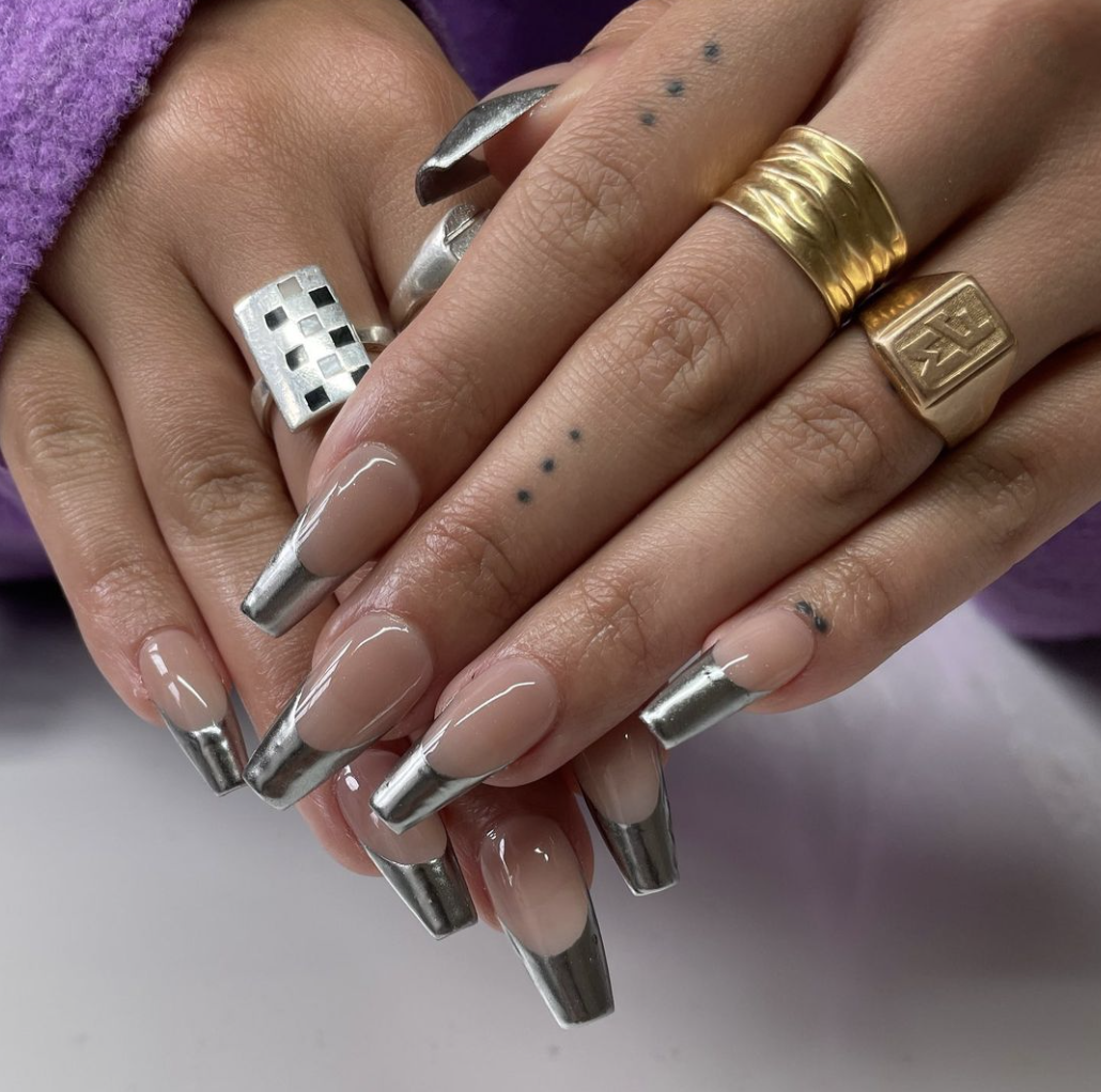 Silver Chrome French Tips On All Nails Visual Idea Silver Chrome French Tips On All Nails Visual Idea β Silver Chrome Nails