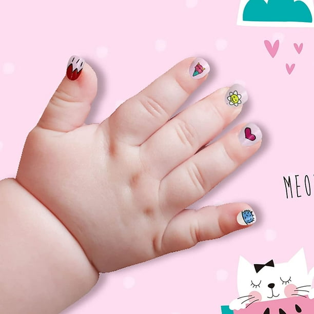 Not Applicable Visual Idea — Christmas Nails for Kids 2026