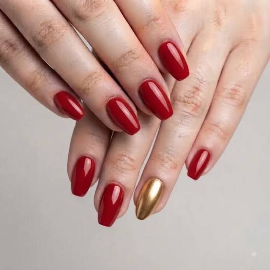 Vibrant Red Metallic Gold Coffin Nails Vibrant Red Metallic Gold Coffin Nails β Short Christmas Coffin Nails 2026