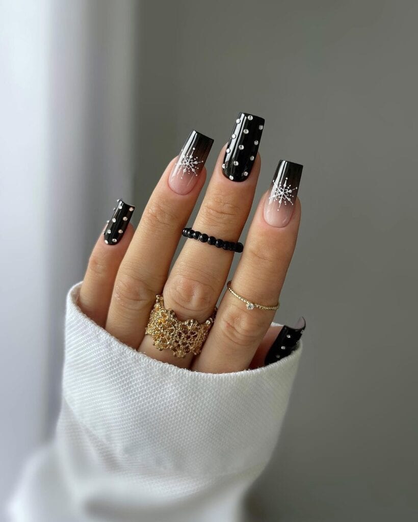 Glossy Visual Idea — Winter Black Nails