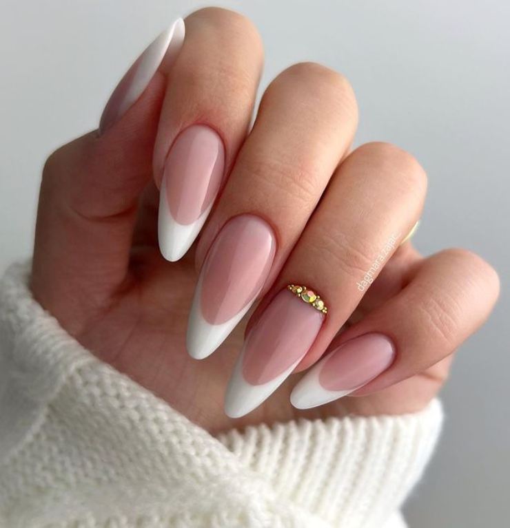 Refined French with Gold Rhinestone Refined French with Gold Rhinestone β Long Winter Nails