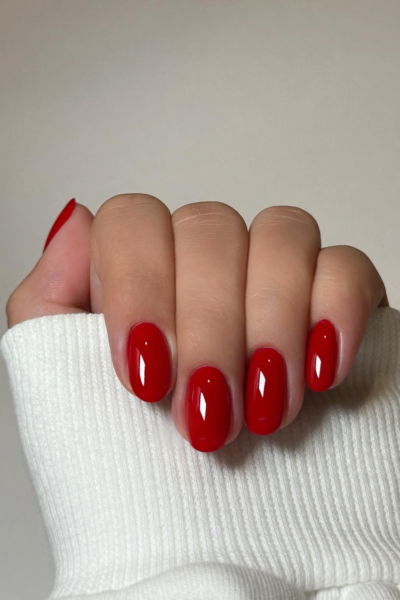 Vibrant Red Glossy Short Square Nails Vibrant Red Glossy Short Square Nails β Winter Work Nails