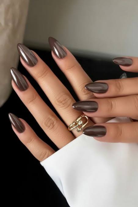 Pale Iridescent Snowflake Almond Nails — Aesthetic Winter Nails