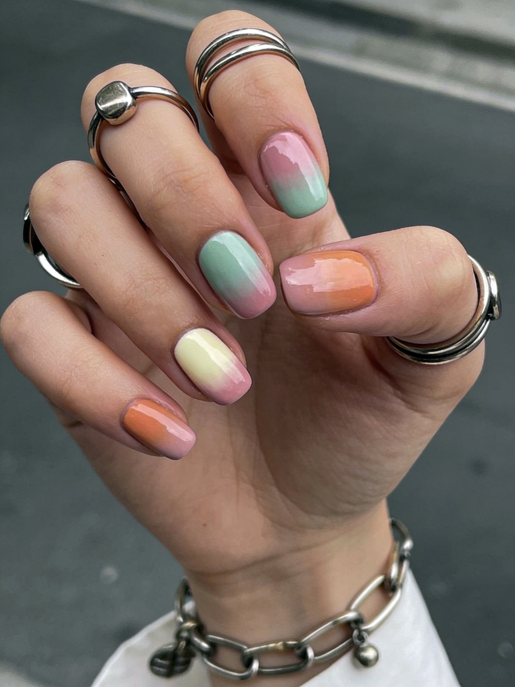 Color Gradient Visual Idea — Winter to Spring Transition Nails