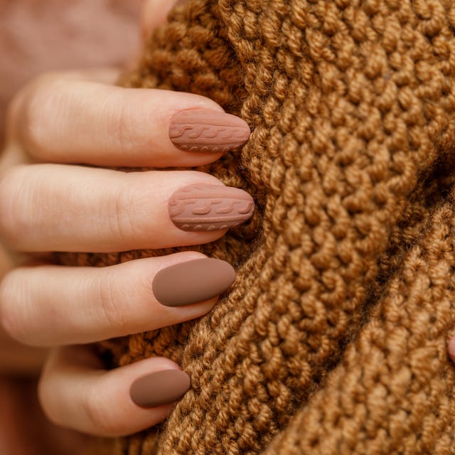 Matte Brown 3D Cable Knit Nails Matte Brown 3D Cable Knit Nails β Winter Matte Nails