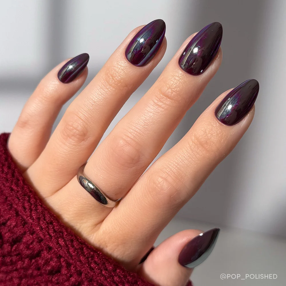 Deep Plum Iridescent Chrome Nails Deep Plum Iridescent Chrome Nails β Winter Chrome Nails