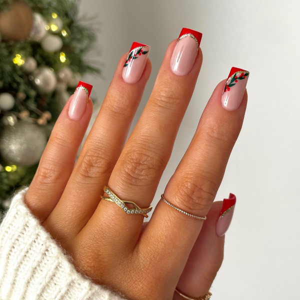 Nude French Tips with Holly and Berries Nude French Tips with Holly and Berries β Medium Christmas Nails 2026
