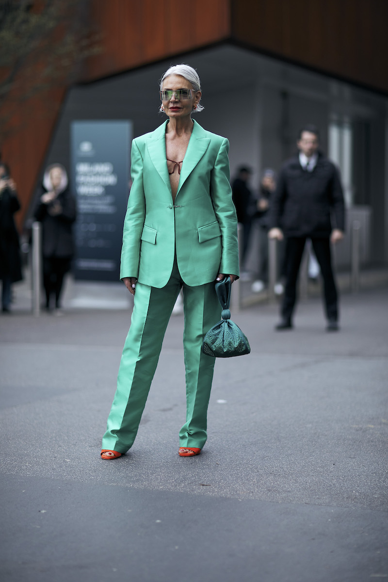 Vibrant Green Satin Suit for a Fashion Statement Vibrant Green Satin Suit for a Fashion Statement β Winter Outfits for Women Over 40