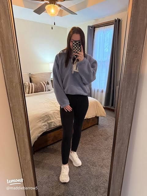 Fleece Pullover and Leggings for Cabin Comfort — Cabin Trip Outfits
