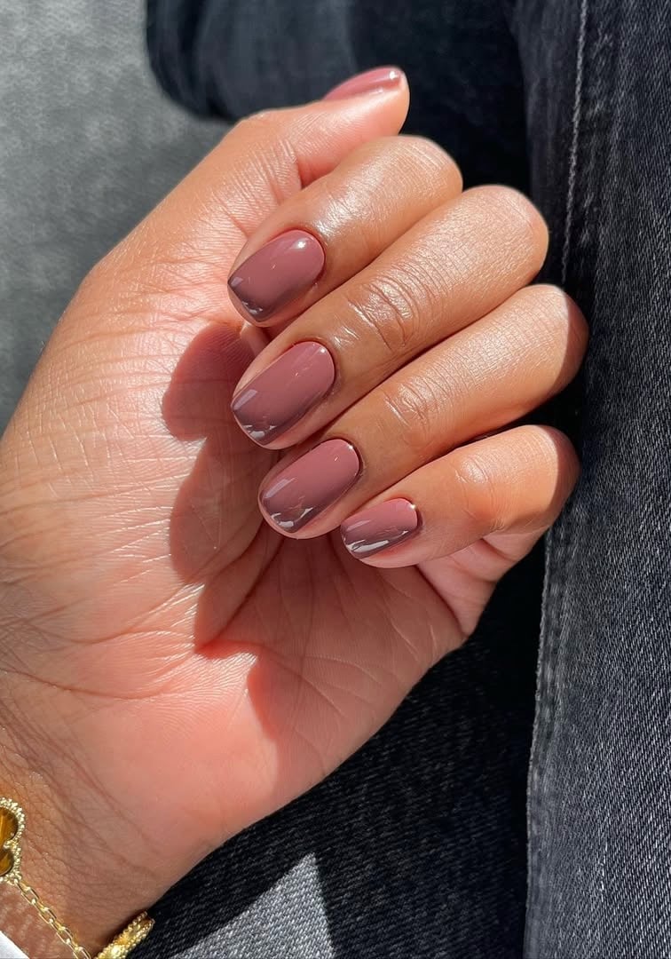Glossy Visual Idea — Winter Gel Nail Colors