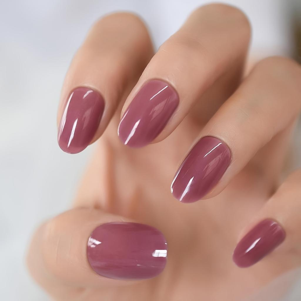 Glossy Pearlized Visual Idea Glossy Pearlized Visual Idea β Medium Winter Almond Nails