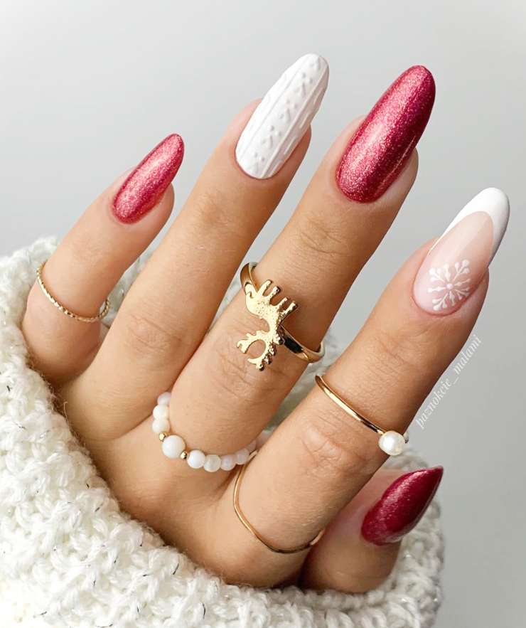 Red Glitter and White Cable Knit Nails Red Glitter and White Cable Knit Nails β Winter Party Nails