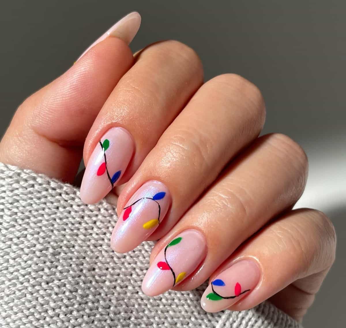 Minimalist Christmas Nails 2026