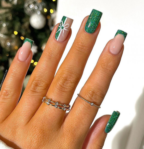 Long Square Green Glitter with Gift Wrap Accent — Green Christmas Nails 2026
