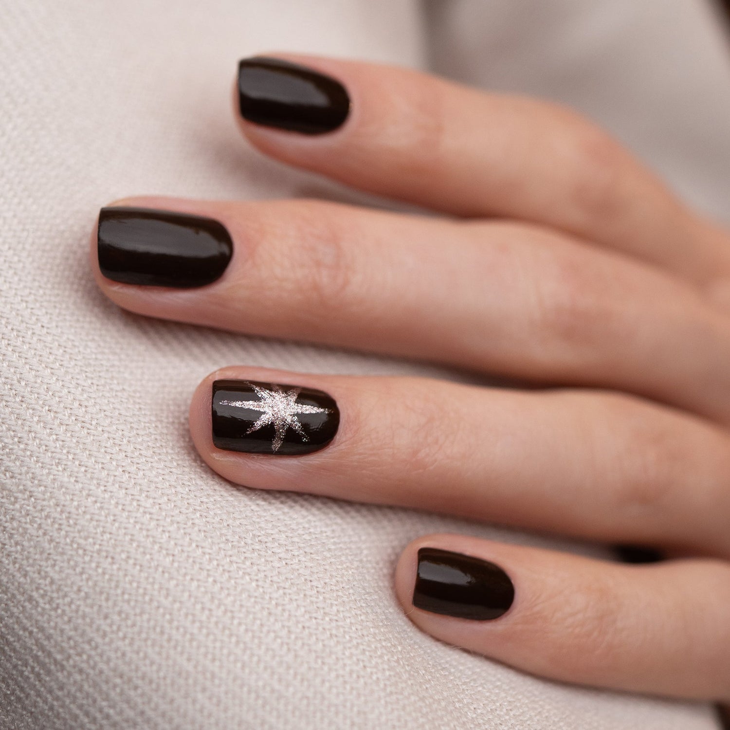 Dark Chocolate Brown with Silver Starburst Accent — Chocolate Brown Nails