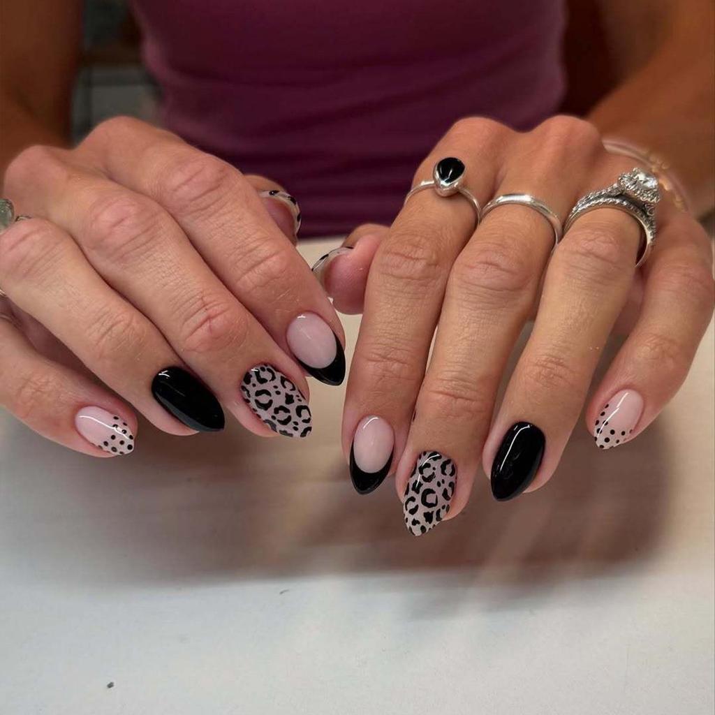 Baddie Winter Visual Idea — Baddie Winter Nails